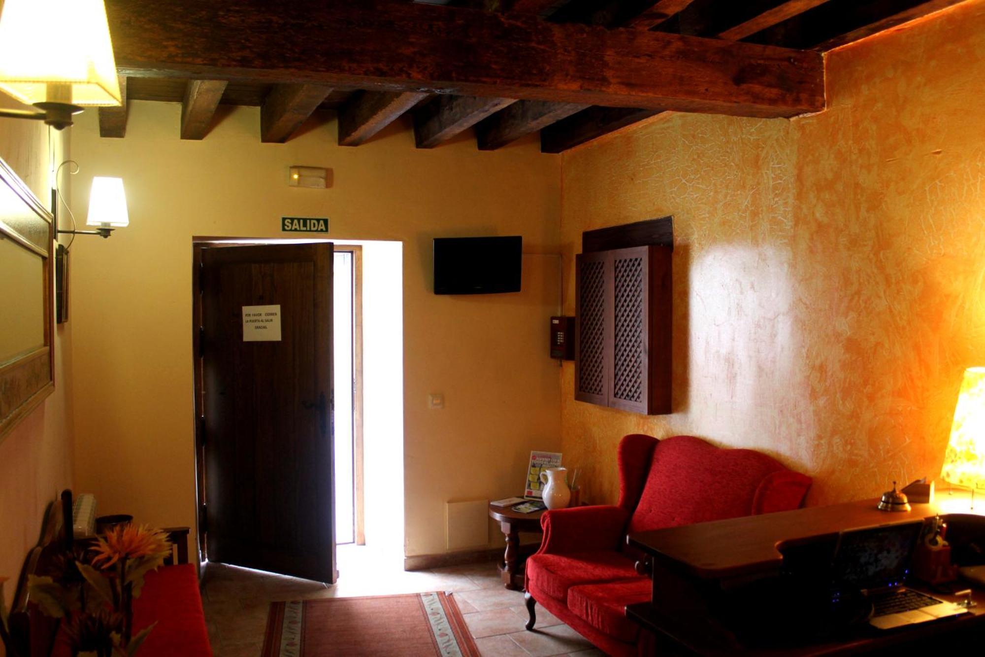 Hostal San Pedro كوينكا المظهر الخارجي الصورة