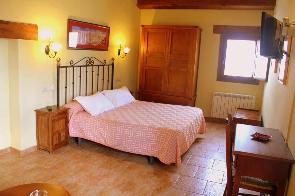 Hostal San Pedro كوينكا المظهر الخارجي الصورة