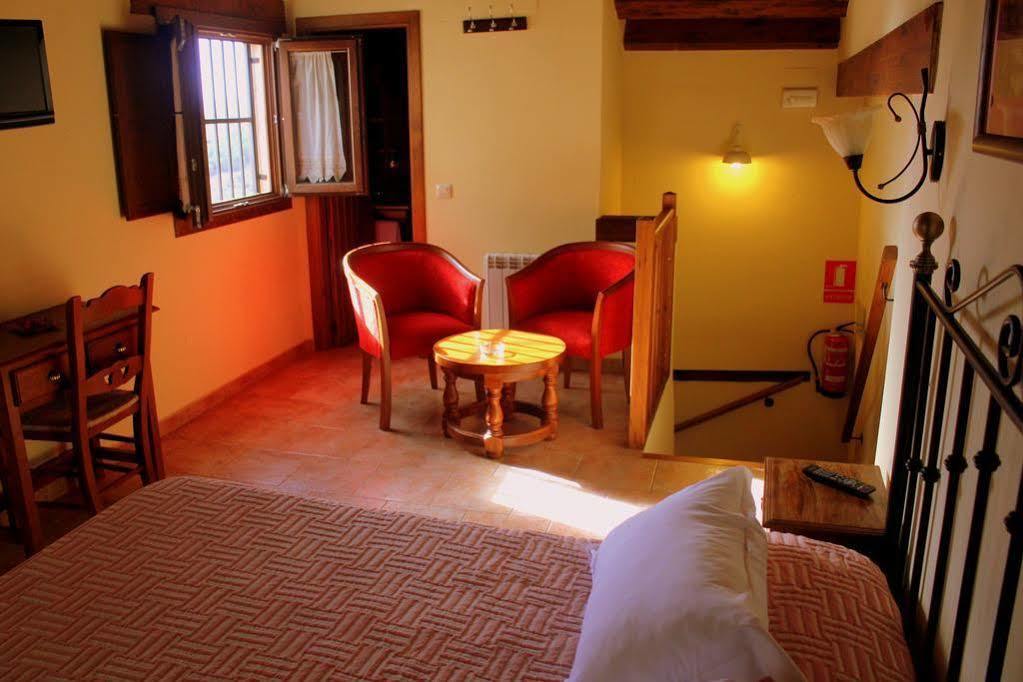 Hostal San Pedro كوينكا المظهر الخارجي الصورة