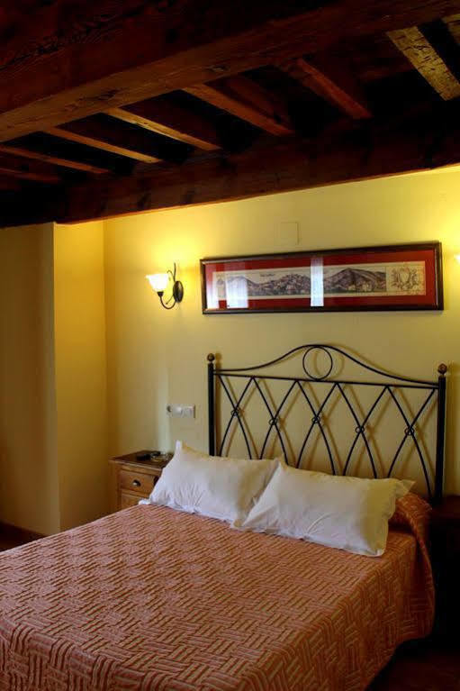 Hostal San Pedro كوينكا المظهر الخارجي الصورة